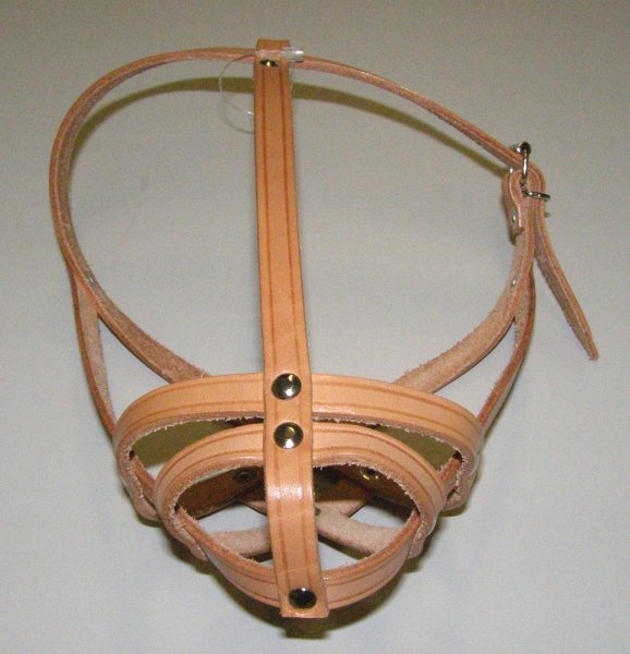 Trixie Náhubek kožený Francouzský buldoček 29 cm 6 - 7 cm