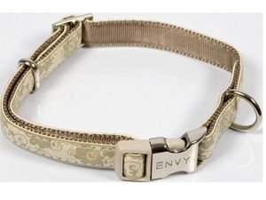Nayeco obojek Envy flora koženkový  béžový 15 mm x 26 - 40 cm
