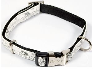 Nayeco obojek Envy wild koženkový  bílý 20 mm x 35 - 50 cm