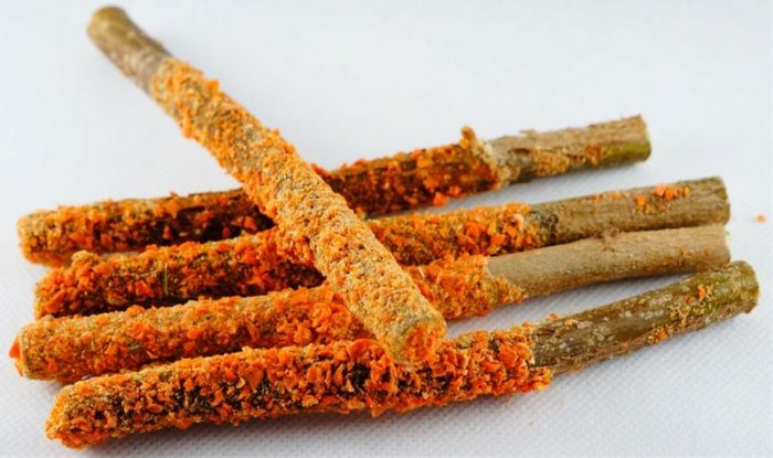 HamStake lískové větvičky s mrkví 50g