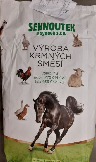 Krmivo kompletní sypké 10kg - pro odchov brojlerů Br 1 - do 3.týdne stáří