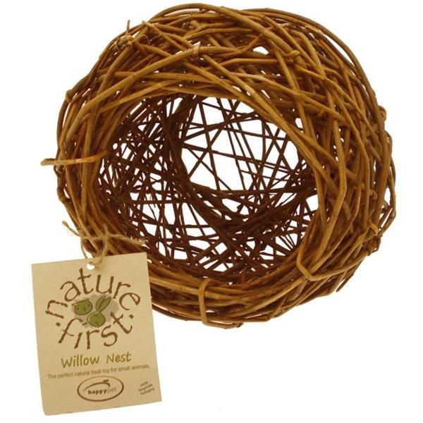Hračka hlod. přírodní proutí pletené hnízdo NatureFirst 21x21cm