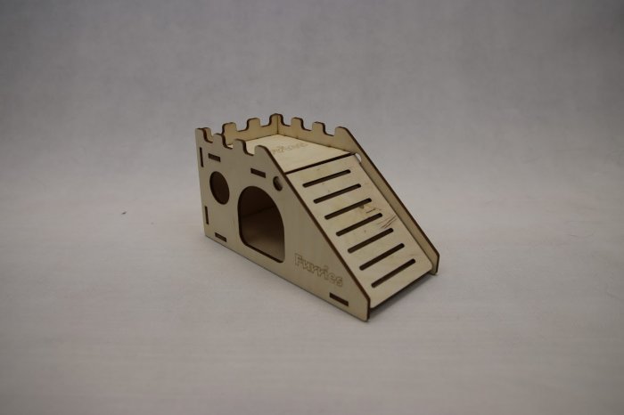 Furries PETHOUSEMALUCH Domeček