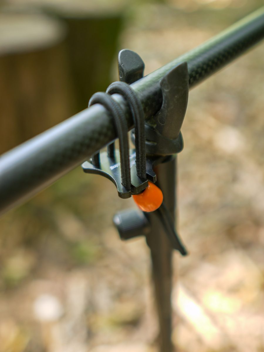 Giants fishing Rychloupínací pojistka prutu Deluxe Metal Rod Lock