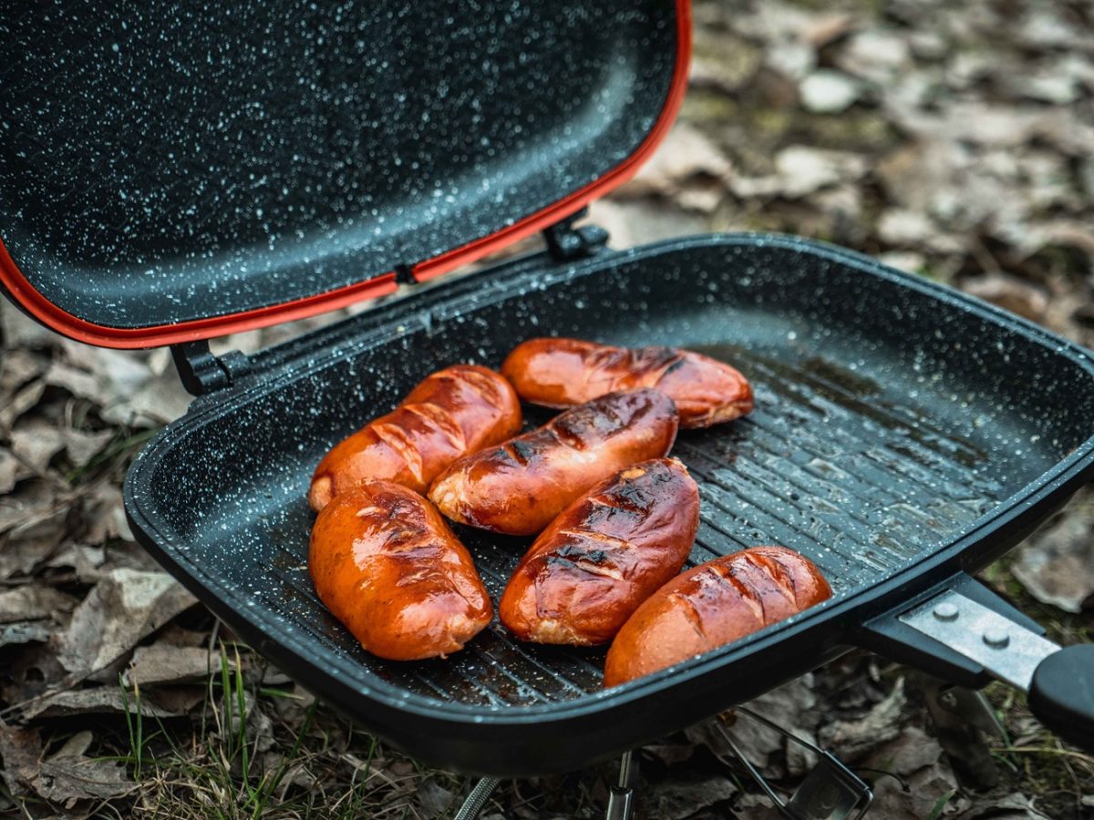 Giants fishing Akční set Pánev na vaření Eazi Pan Medium + Nerezový thermo hrnek 400ml