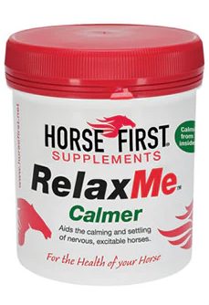 Horse First Dvoucestný přípravek na zklidnění pro koně Relax Me, balení 750g
