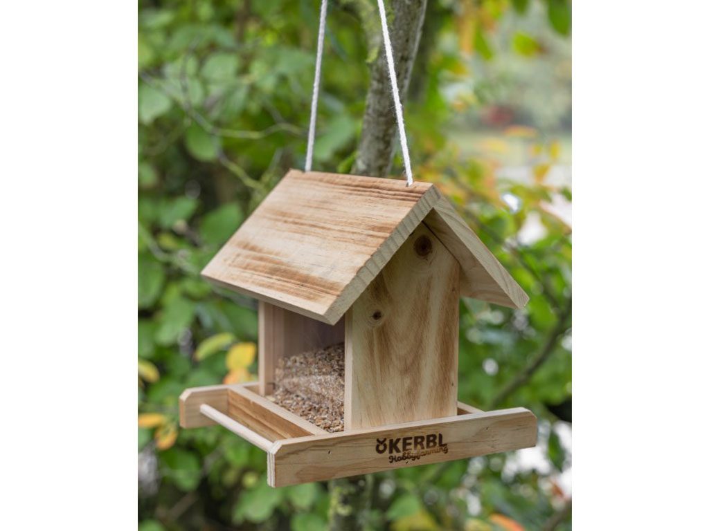 Závěsné krmítko pro ptáky KERBL 87036 RIEDERSTEIN, dřevo 23,8x22x20,7 cm