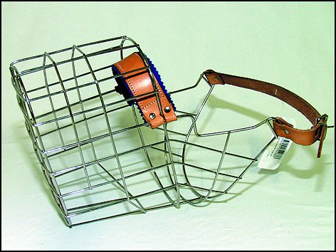 Náhubek kovový - německá doga pes