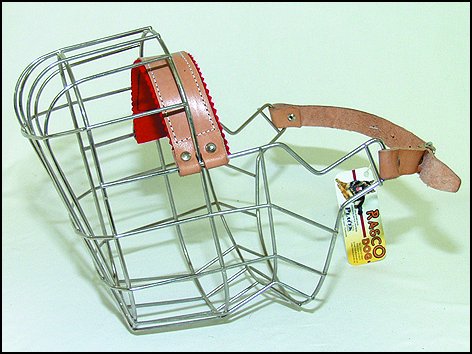 Náhubek kovový -  knírač velký fena