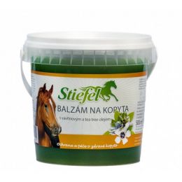 Stiefel Balzám na kopyta, ochrana a péče o strukturu, soudržnost a elasticitu kopyta, balení 500 ml